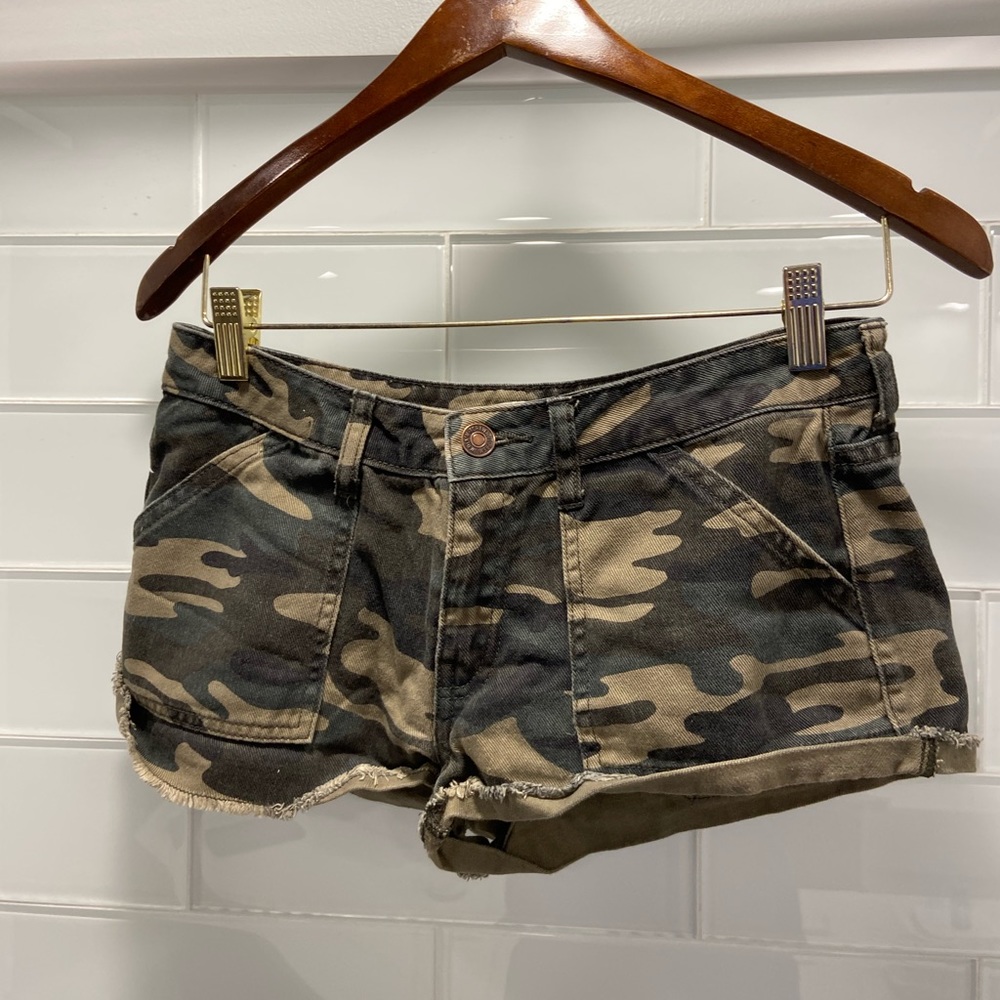 camo jean shorts